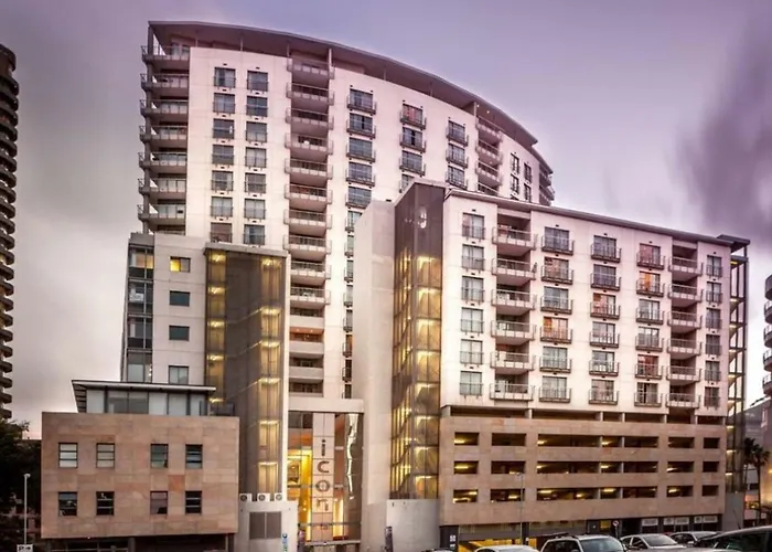 Icon Apartments